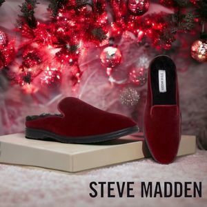 🔥🔥🔥 Steve Madden QUESTT Burgandy Velvet Slides Size 9
